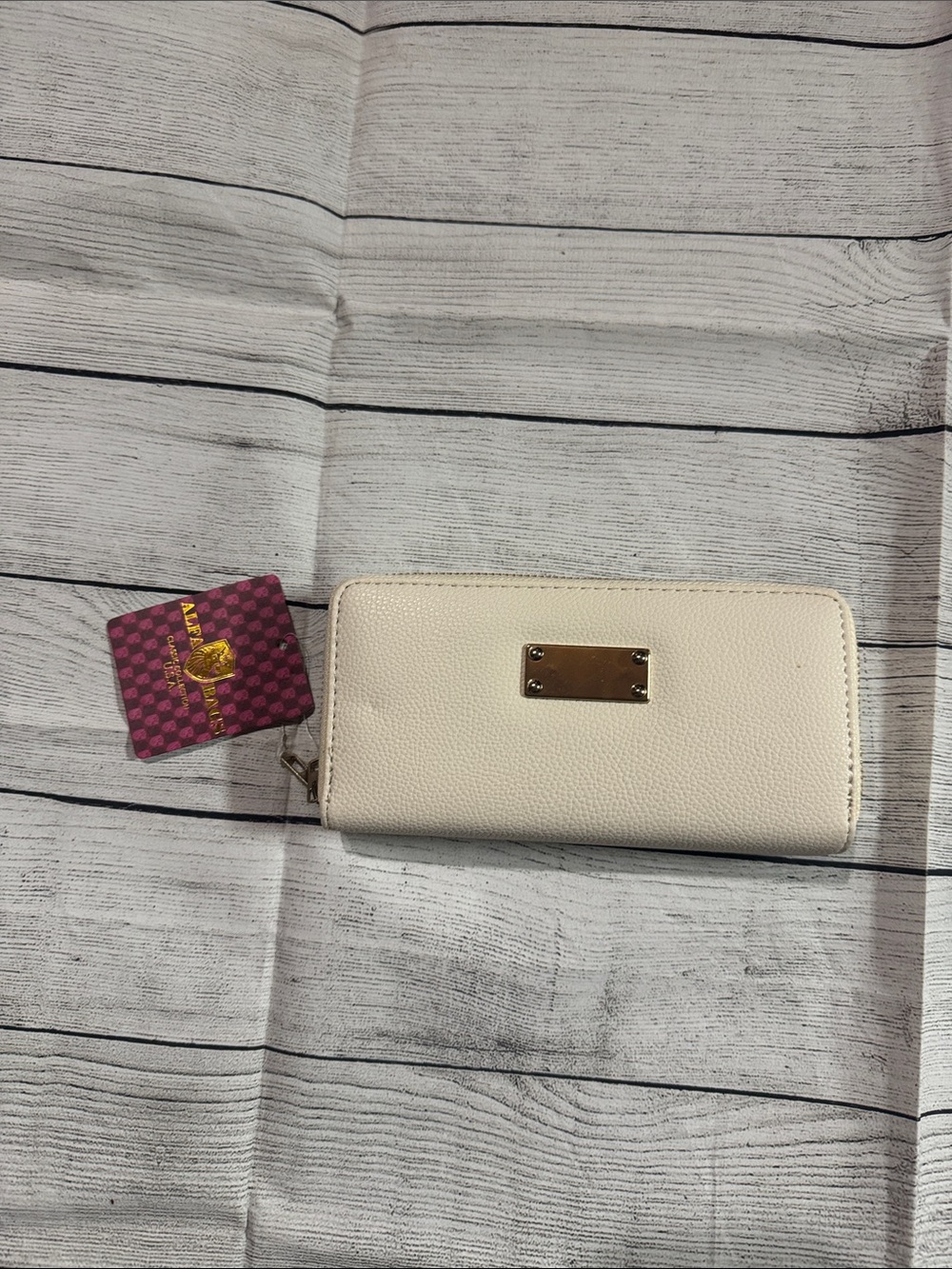 Alfa Bags Cream Zip-Around Wallet with Gold Accents